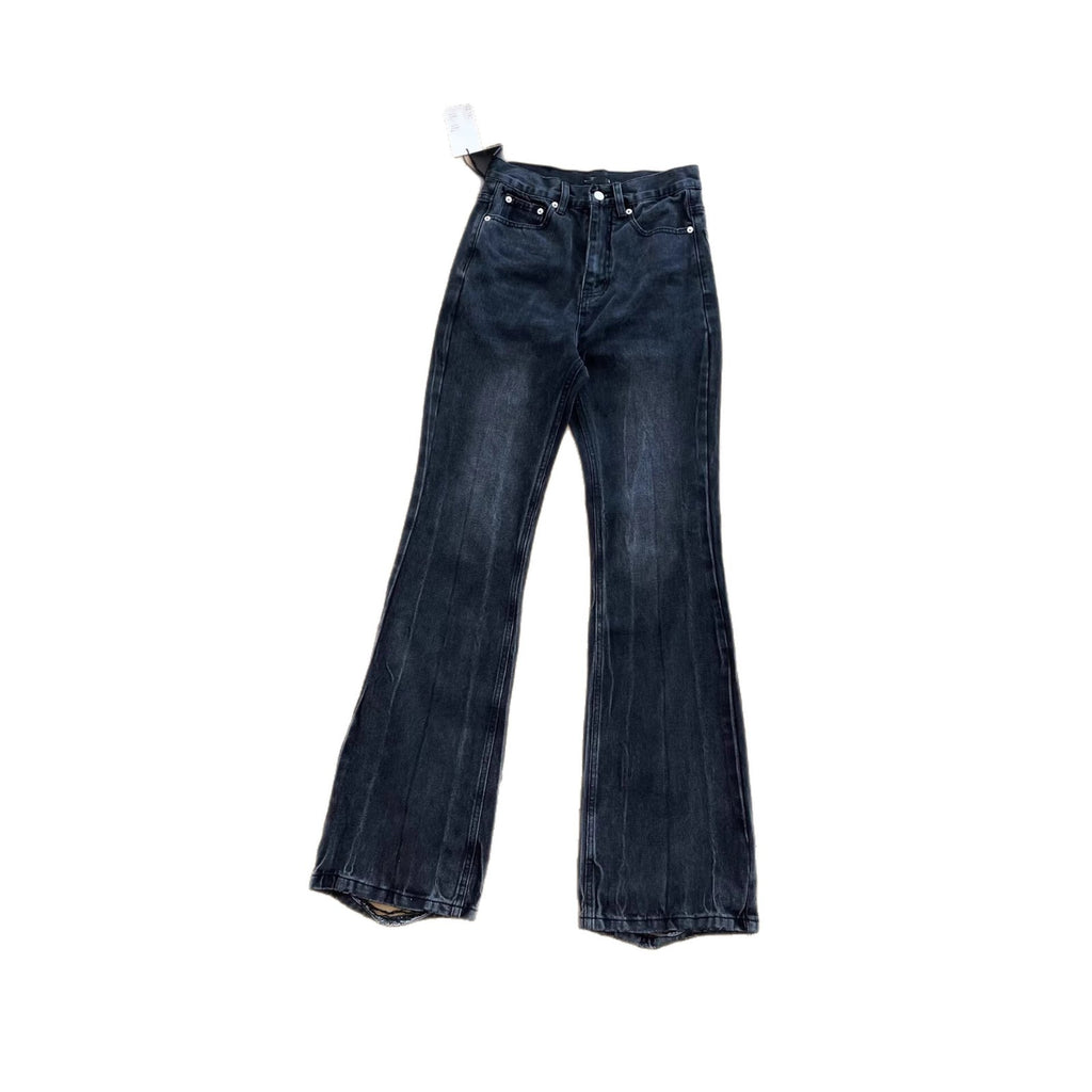 بنطلون جينز ممزق