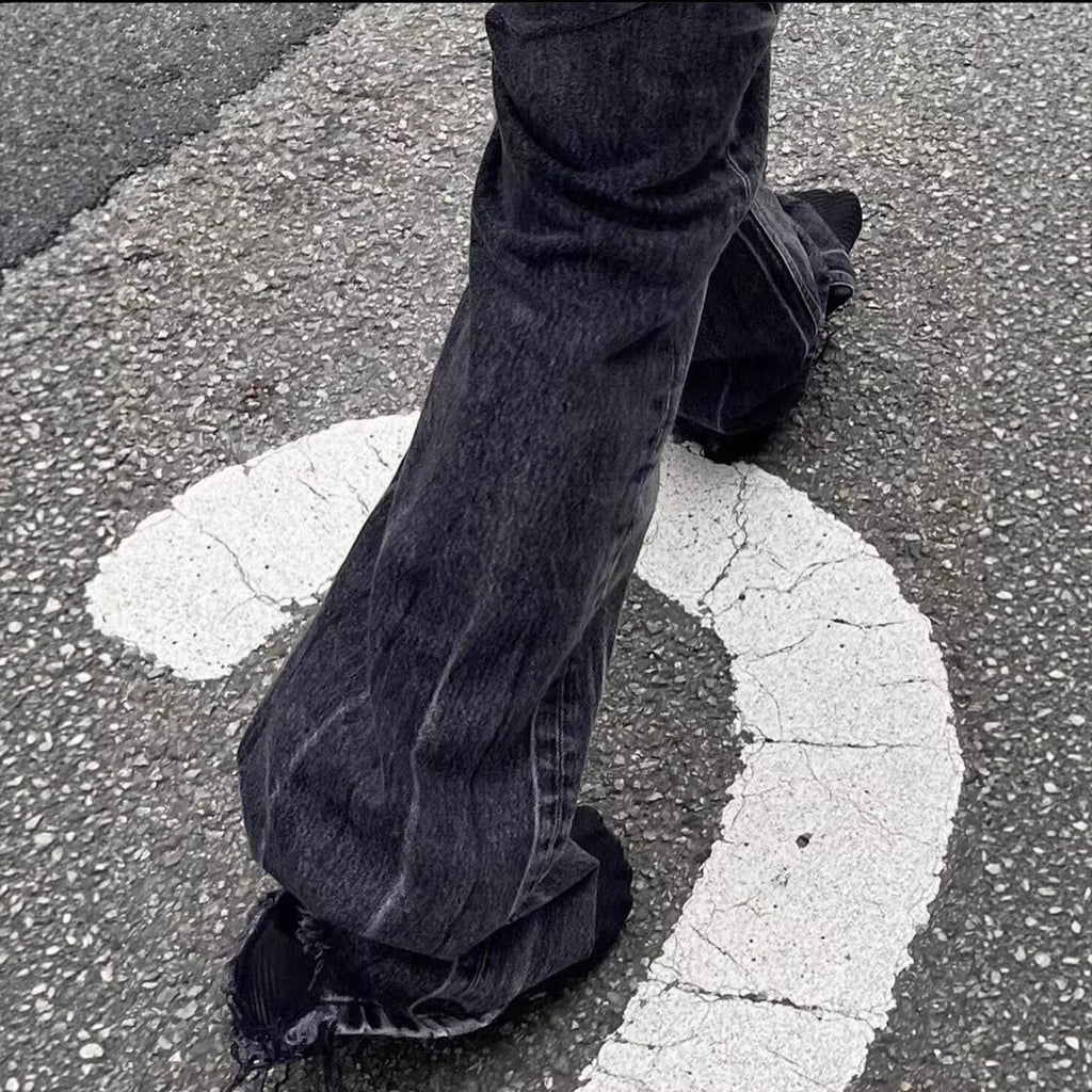 بنطلون جينز ممزق